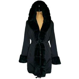 Woman's faux fur jacket